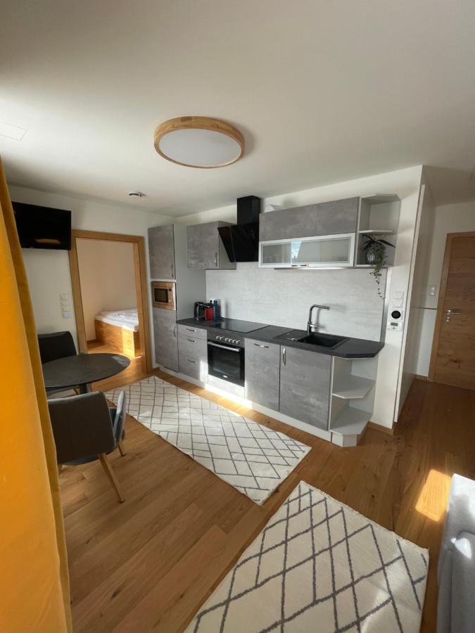 Mini-Apartment เอ็ดมอนต์ ภายนอก รูปภาพ